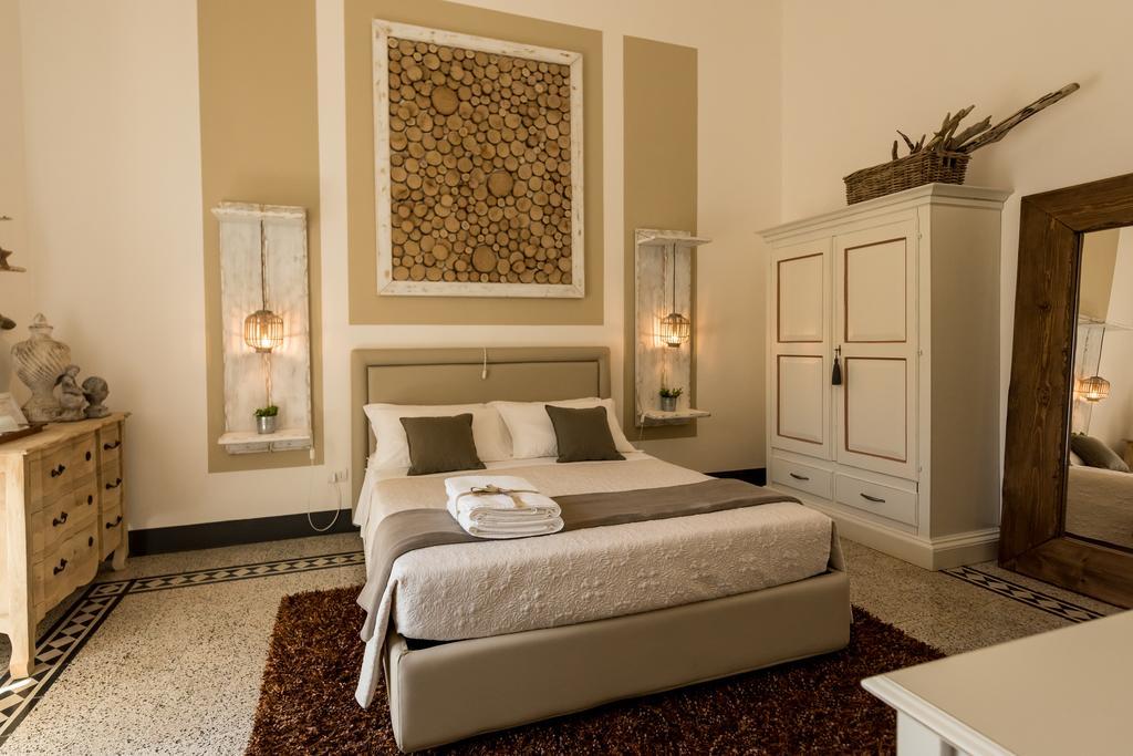 Bed and Breakfast Palazzo Bignami Lecce Exterior foto