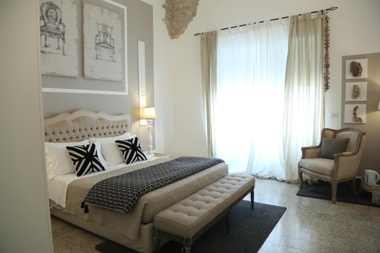 Bed and Breakfast Palazzo Bignami Lecce Exterior foto