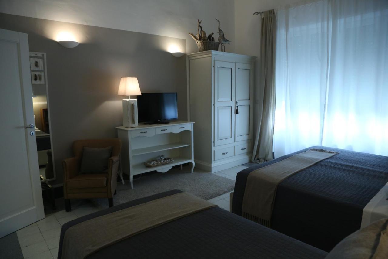 Bed and Breakfast Palazzo Bignami Lecce Exterior foto